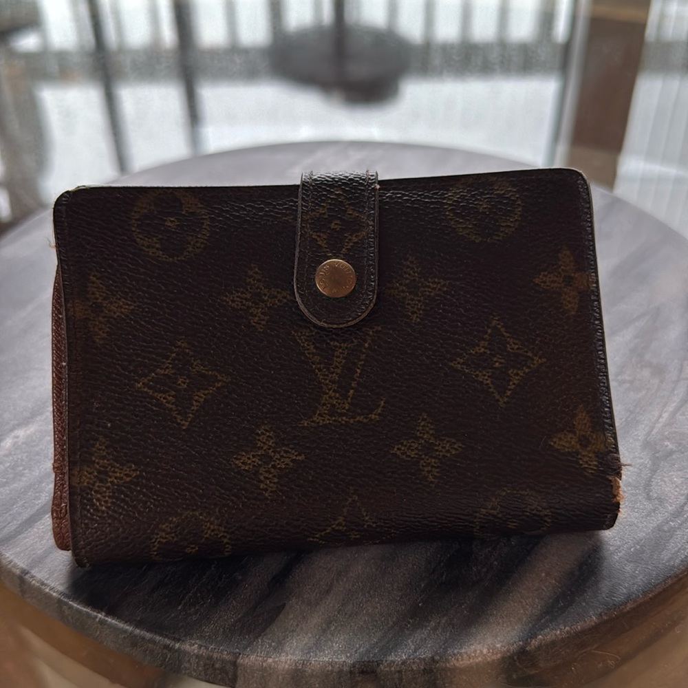 Authentic and Vintage Louis Vuitton Wallet